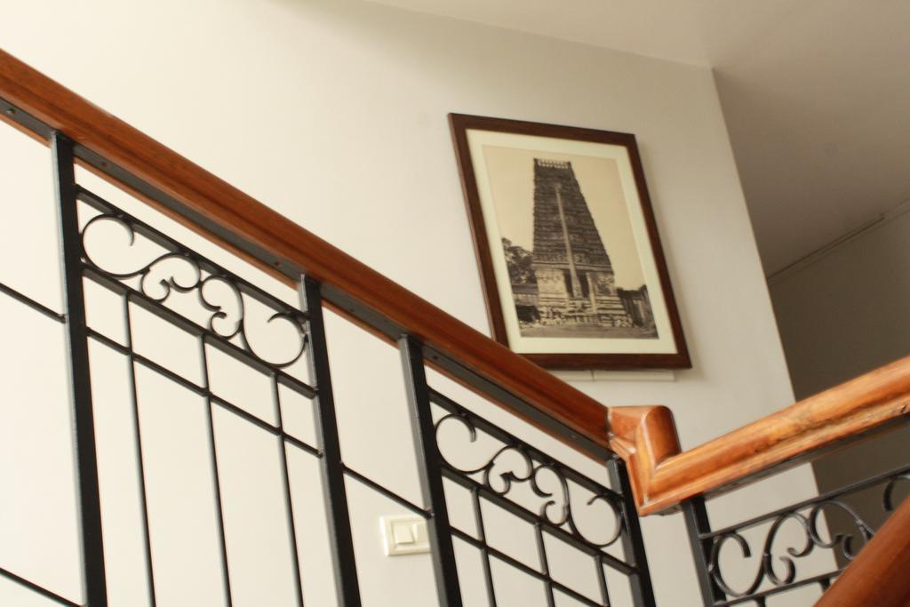 Tom'S Hotel บังกาลอร์ ภายนอก รูปภาพ