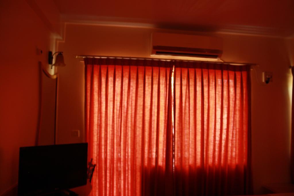 Tom'S Hotel บังกาลอร์ ภายนอก รูปภาพ